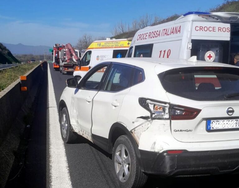 Autostrada Del Sole Incidente Tra Anagni E Colleferro Diversi