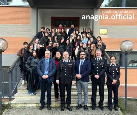 Gli studenti e le studentesse del Liceo delle Scienze Umane “Regina Margherita” di Anagni in visita all’Istituto Superiore di Tecniche Investigative di Velletri