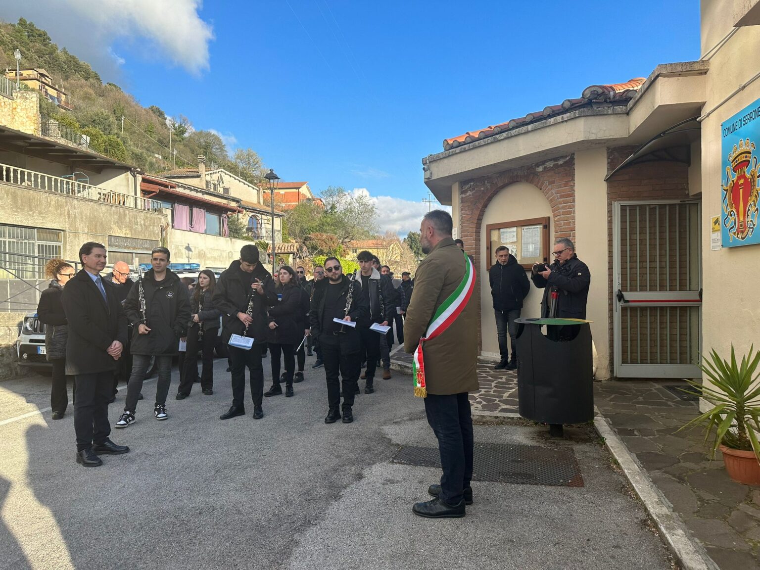 Serrone celebra i 30 anni di direzione artistica del maestro Antonello Timpani alla Banda Musicale “La Forma di Serrone”