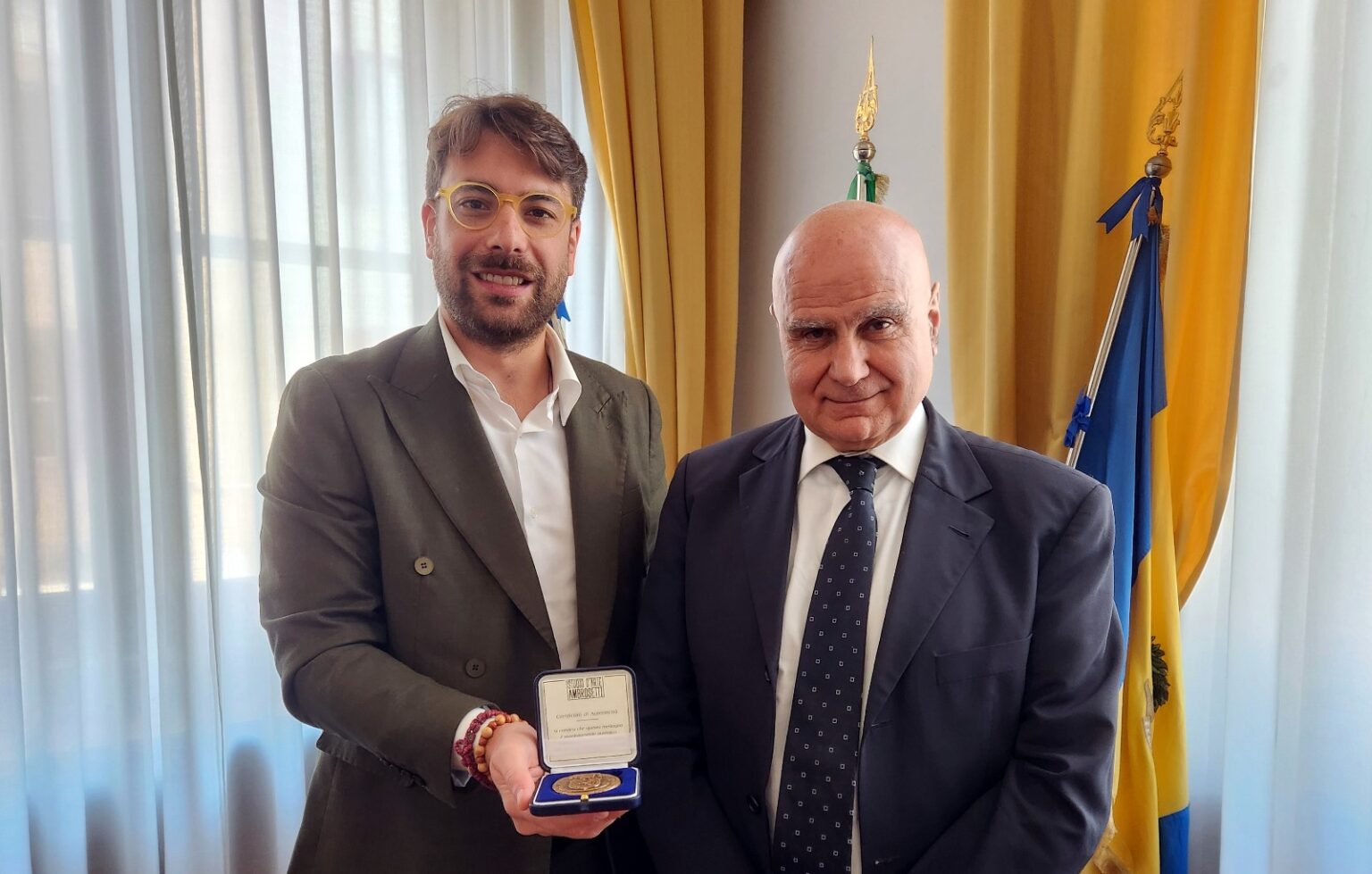 Il Presidente della Provincia di Frosinone Luca Di Stefano saluta il Procuratore Capo Antonio Guerriero