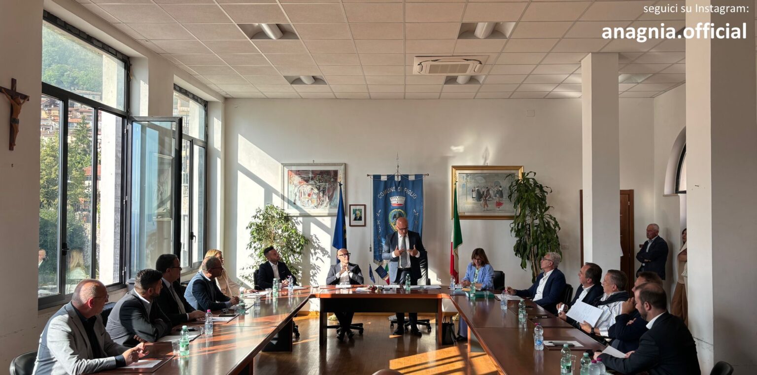 A Piglio la prima seduta di consiglio comunale per la nuova amministrazione guidata da Mario Felli