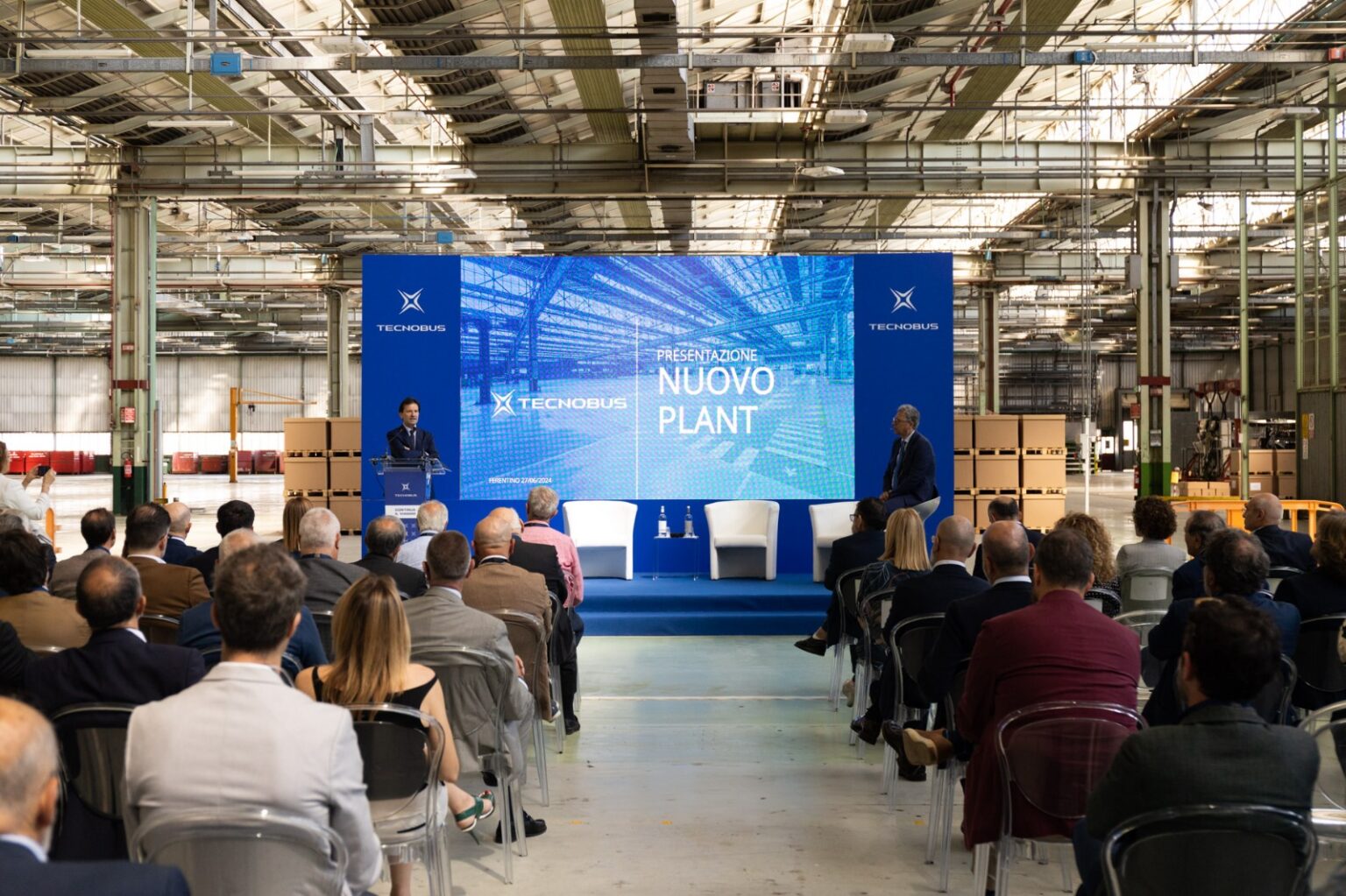 Mobilità sostenibile, nel sito ex Valeo di Ferentino la produzione di bus “last mile”